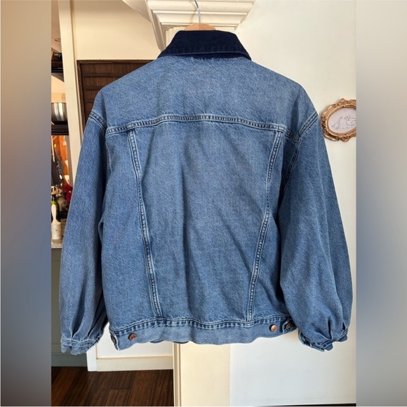 GAP x Dôen Oversized Denim Icon Jacket - Picture 5 of 10